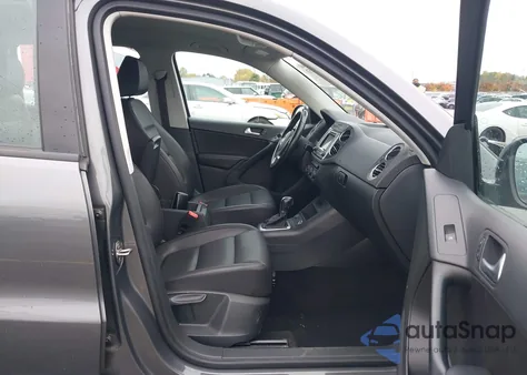 2016 Volkswagen Tiguan S из США, поврежденный, VIN WVGBV7AX1GW590257